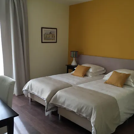 مزرعة للإقامة Casa Do Alfaro ازامبوجا