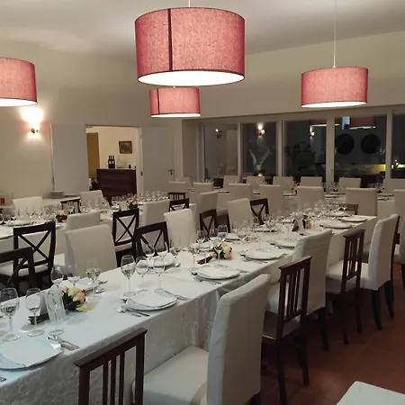 Casa Do Alfaro مزرعة للإقامة ازامبوجا