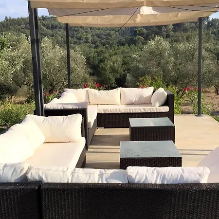 مزرعة للإقامة Casa Do Alfaro ازامبوجا